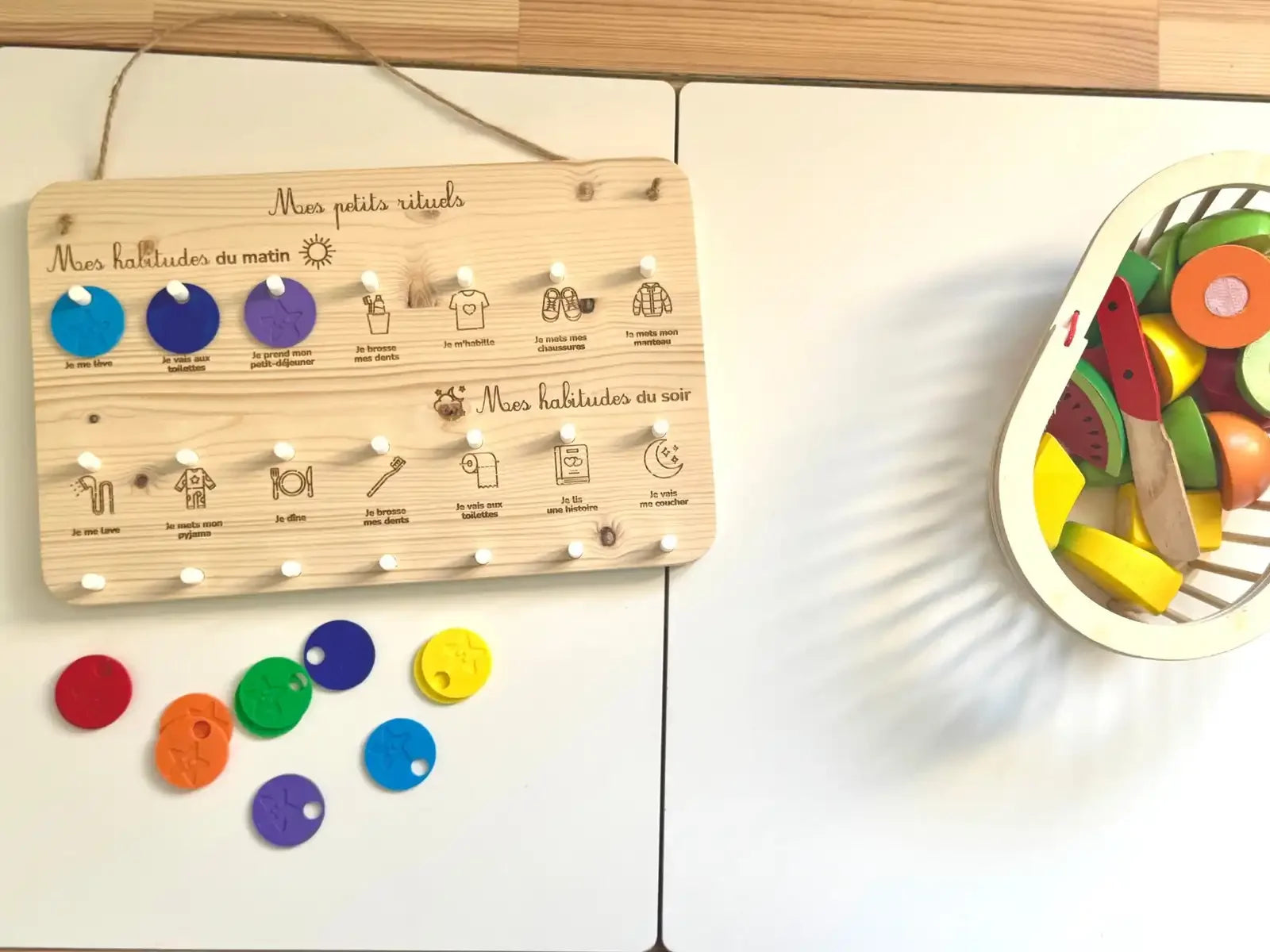 tableau de routine pour enfant éco-responsable made in France, parfait pour gérer les habitudes quotidiennes d'un enfant