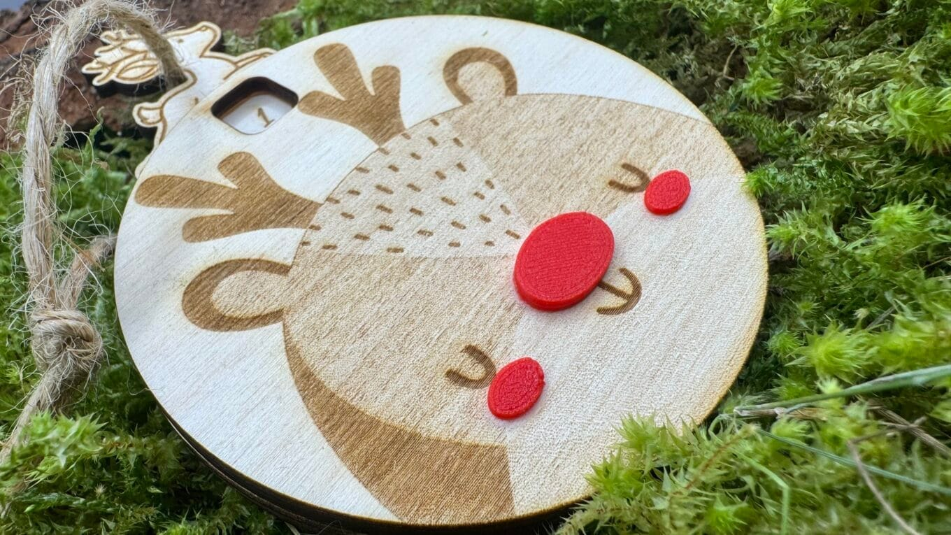 Our pretty wooden ball counts down with a little reindeer to move forward every day to count down the time until Christmas